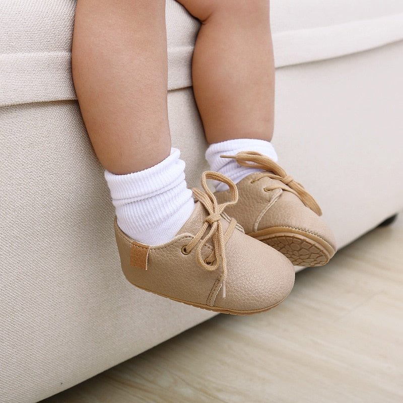 sapatos para bebe em couro